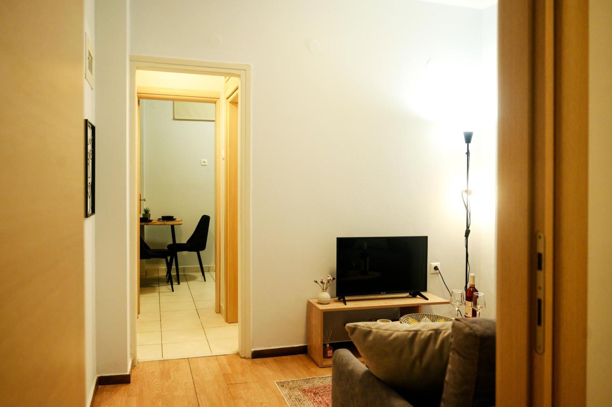 Appartamento Modern Downtown Flat By Golden H&R Salonicco Esterno foto