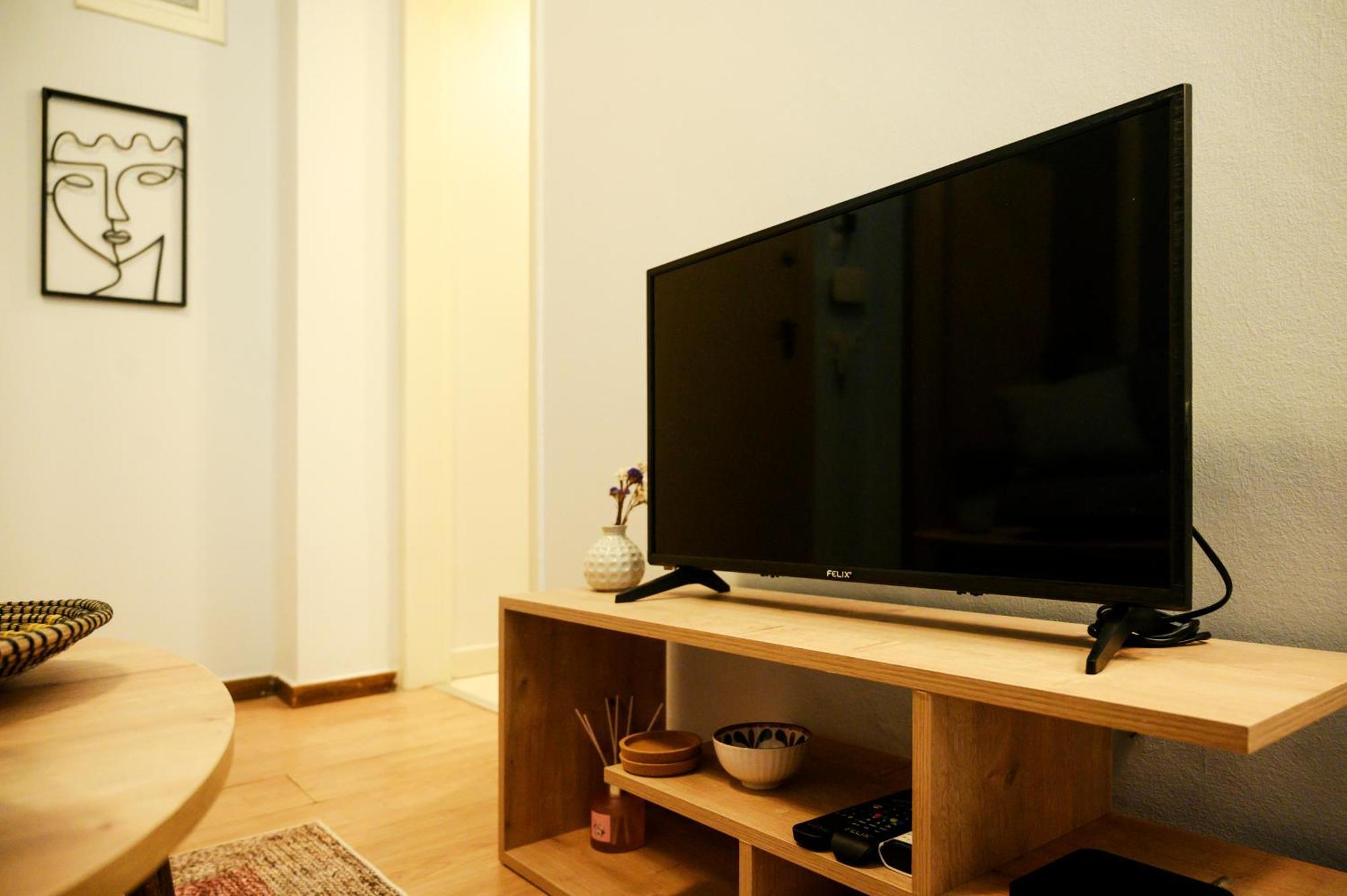 Appartamento Modern Downtown Flat By Golden H&R Salonicco Esterno foto