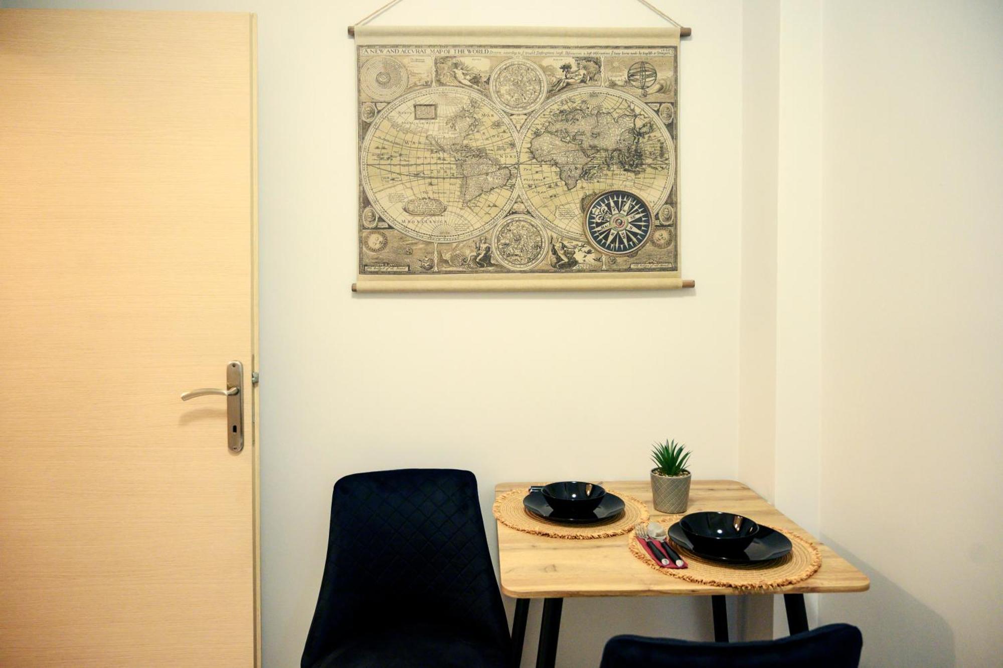 Appartamento Modern Downtown Flat By Golden H&R Salonicco Esterno foto