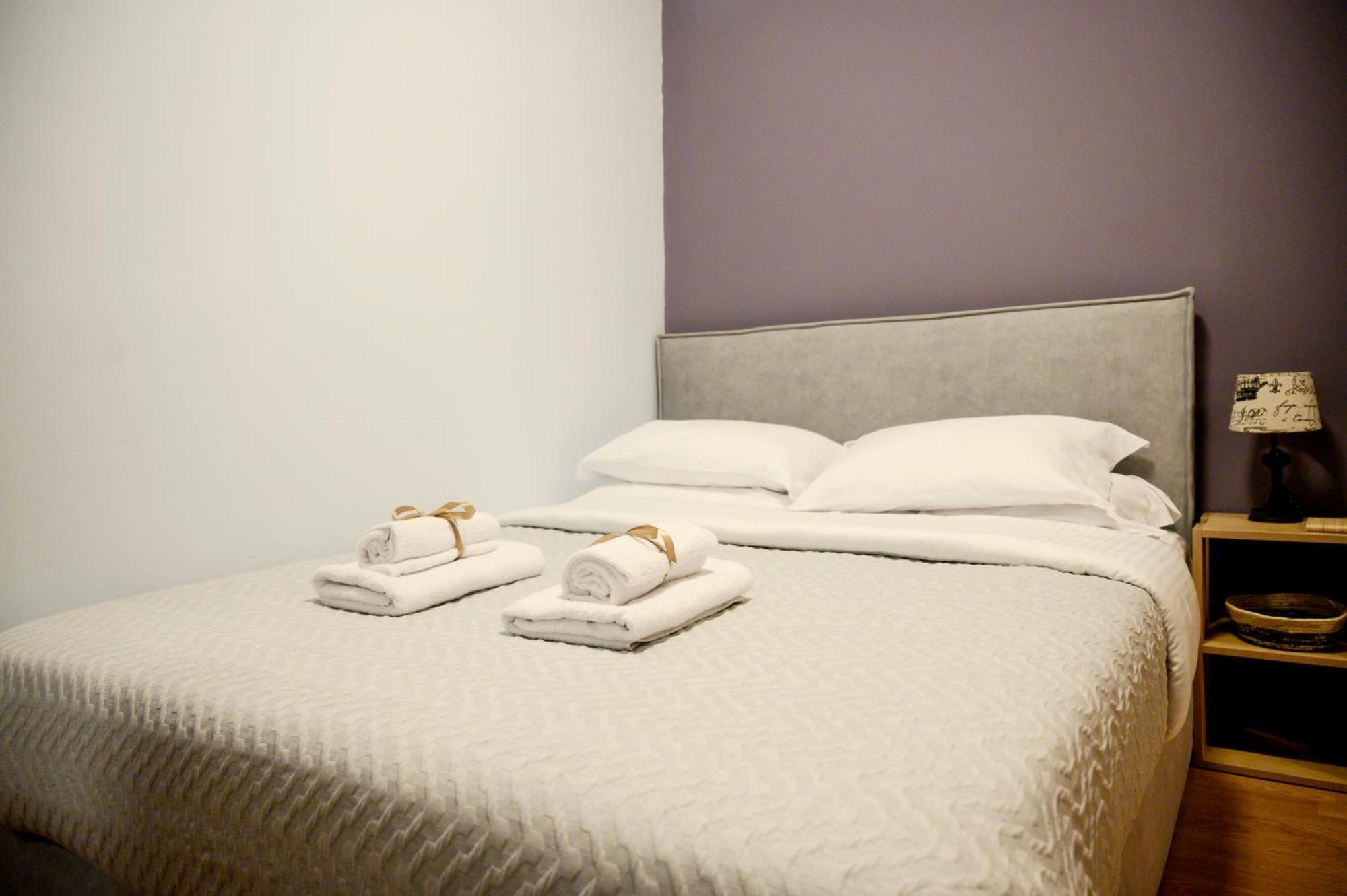 Appartamento Modern Downtown Flat By Golden H&R Salonicco Esterno foto