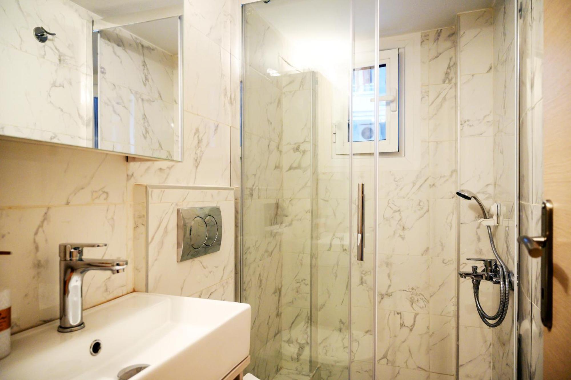 Appartamento Modern Downtown Flat By Golden H&R Salonicco Esterno foto