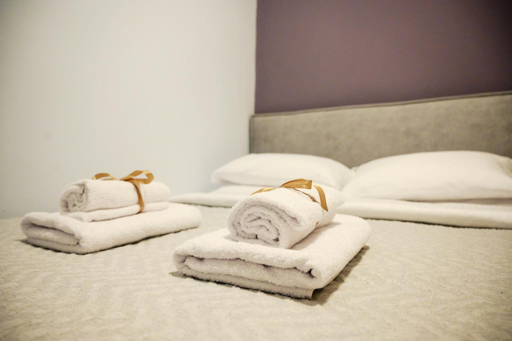 Appartamento Modern Downtown Flat By Golden H&R Salonicco Esterno foto