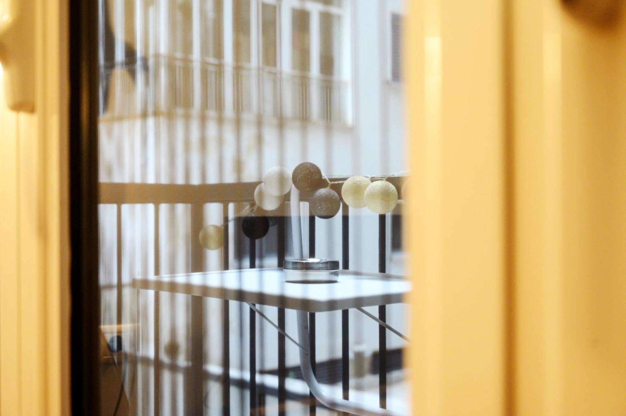 Appartamento Modern Downtown Flat By Golden H&R Salonicco Esterno foto