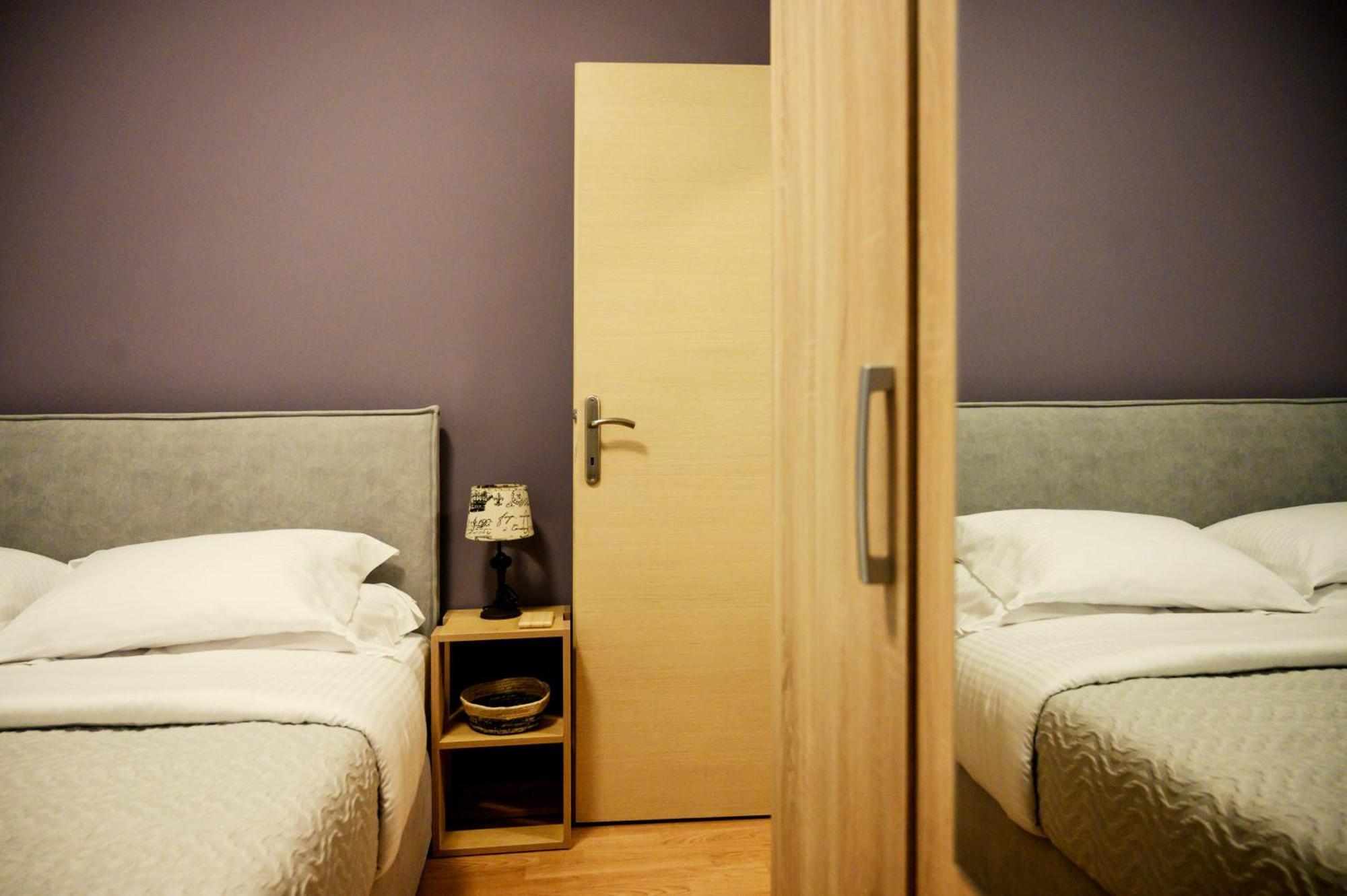 Appartamento Modern Downtown Flat By Golden H&R Salonicco Esterno foto